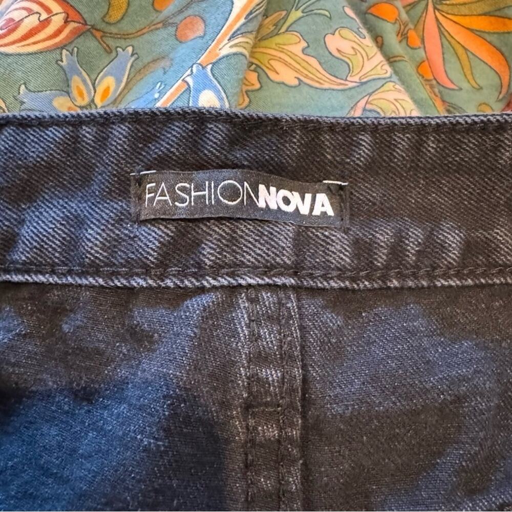 Fashion Nova Black Distressed Denim Ripped High Waisted Straight Leg Jeans - Picture 6 of 7
